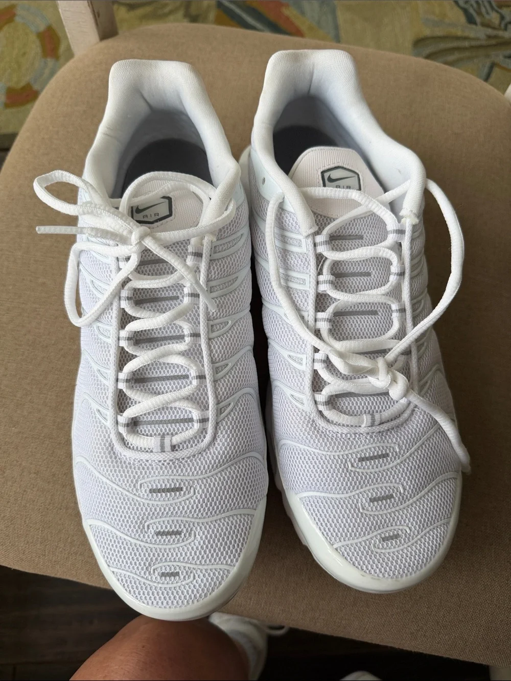 Nike Men's All-White Mesh Trainer Sneaker air max plus tn 10.5